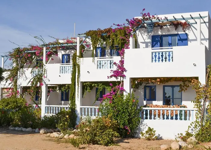 Akrogiali Apartments