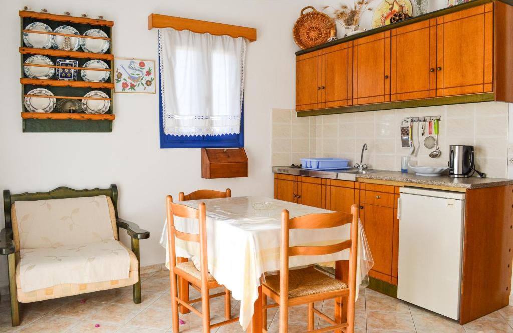 Apartment Akrogiali *