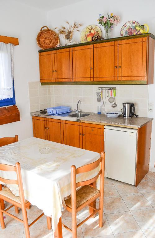 Apartment Akrogiali Lefkos (Karpathos)